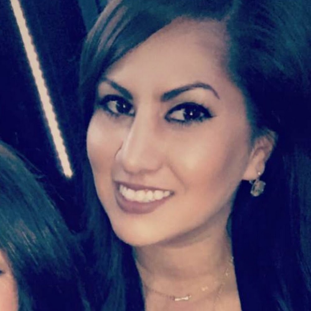 Meet your Posher, Angela